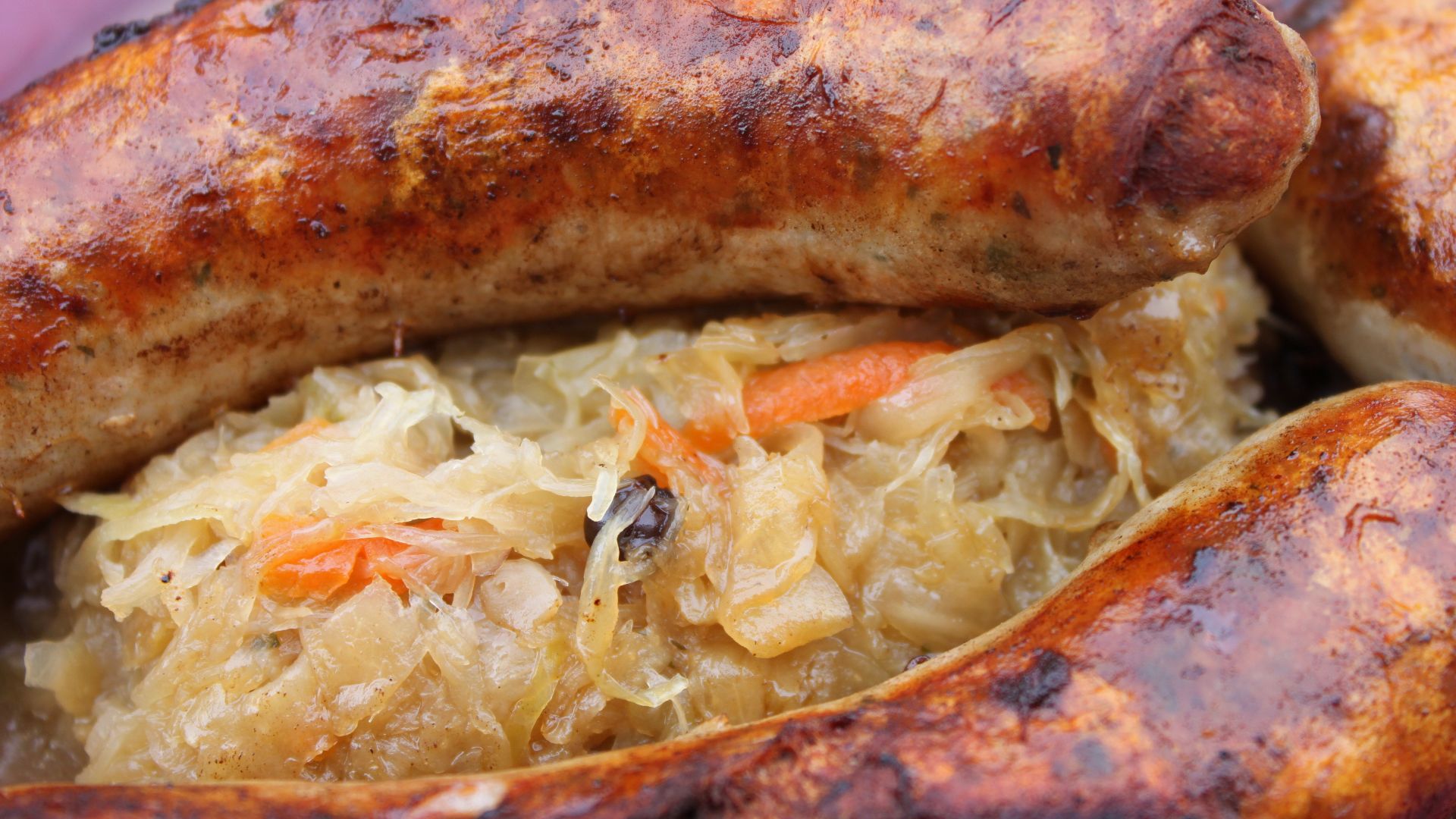 5. Bratwurst avec choucroute