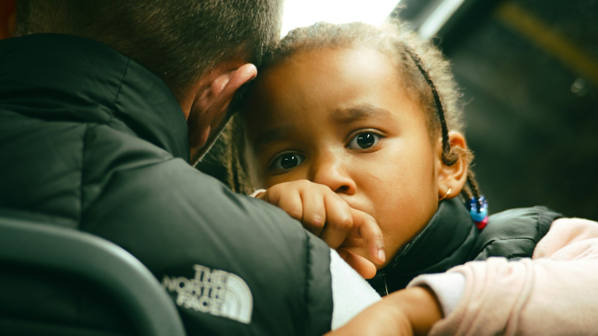 15. Les problèmes familiaux restent dans la famille