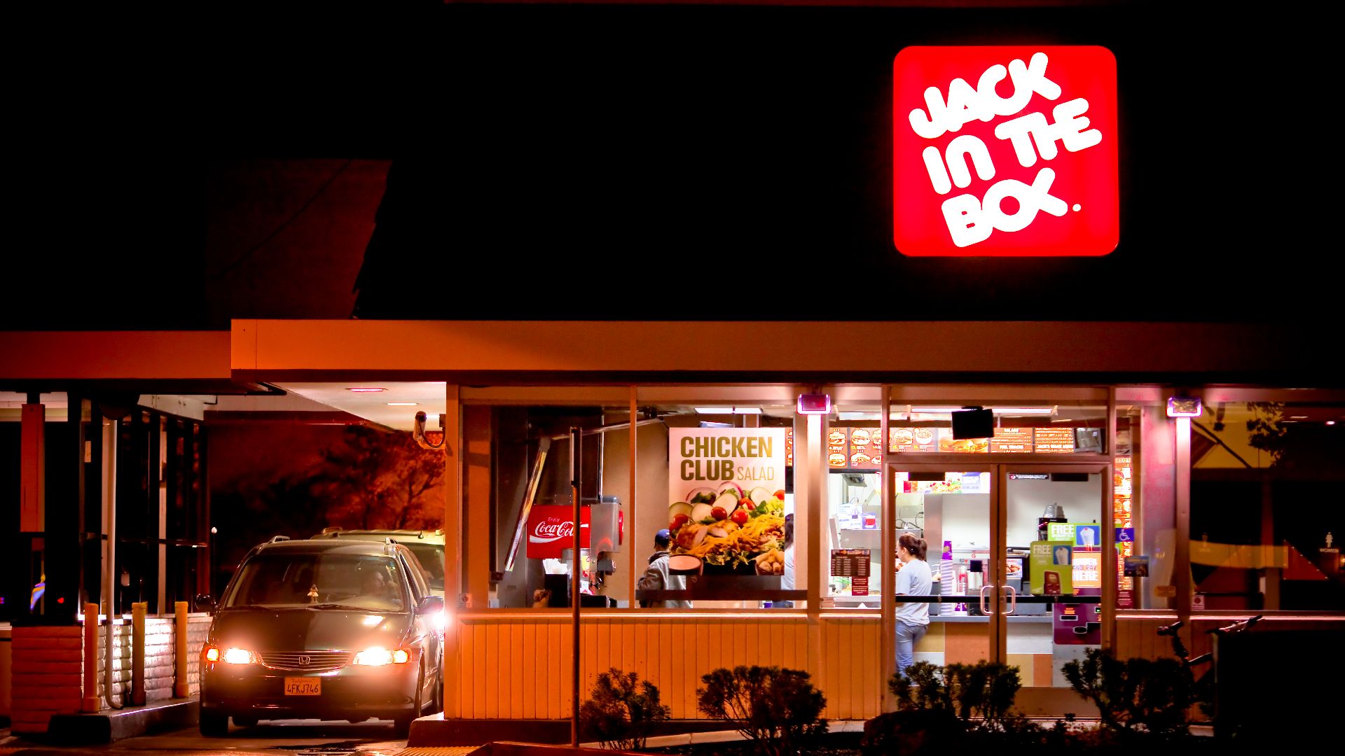 6. Grand milk-shake à la vanille avec crème fouettée de Jack in the Box