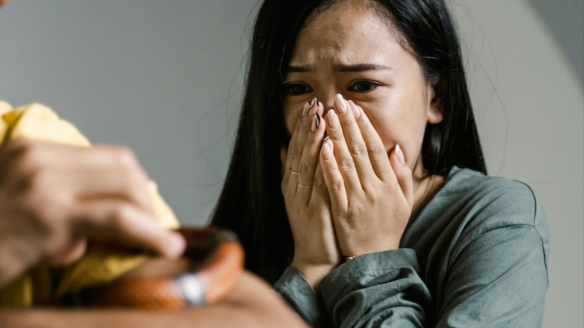 3. Vous sursautez facilement et restez sur les nerfs