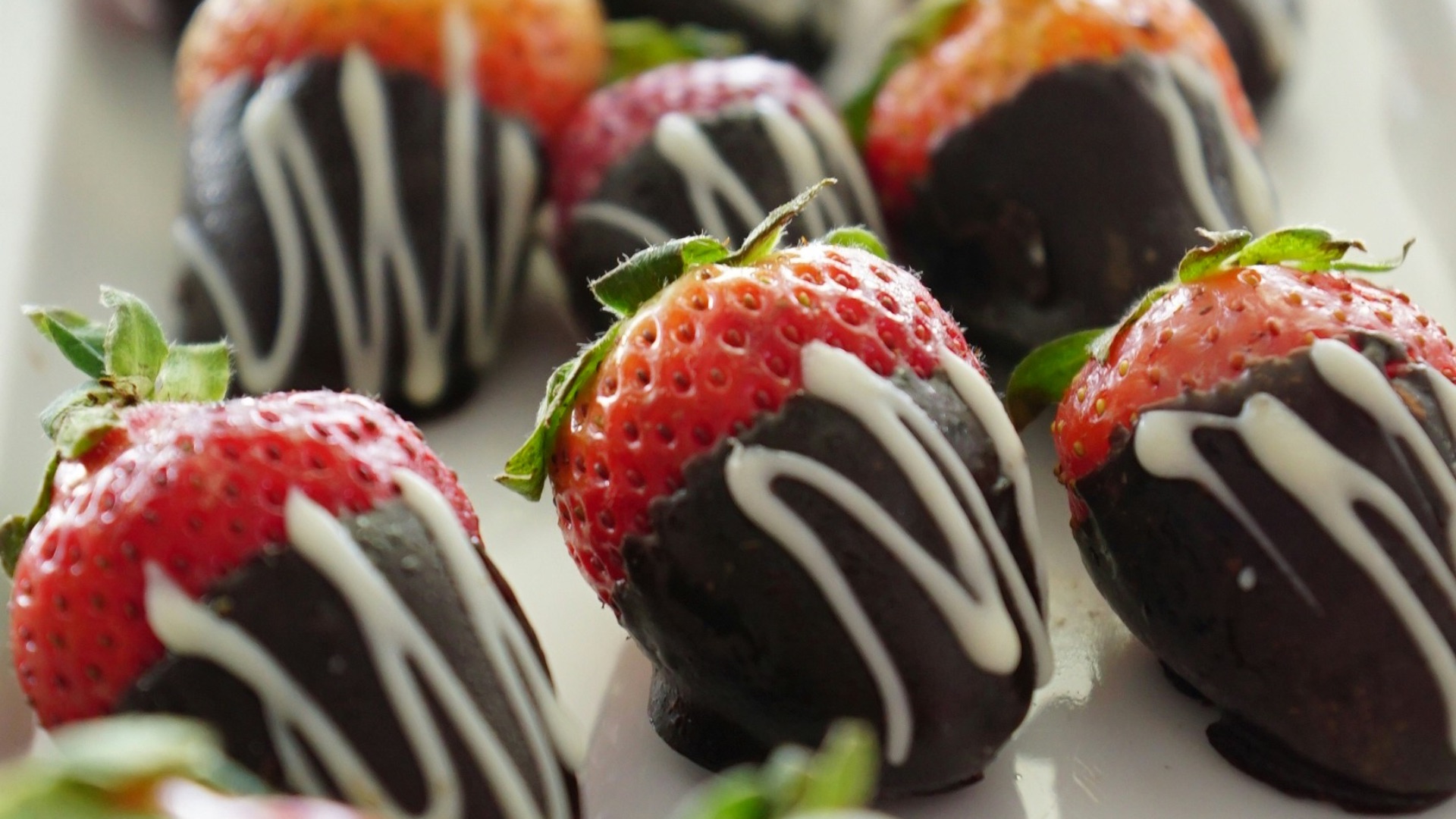 1. Fraises enrobées de chocolat