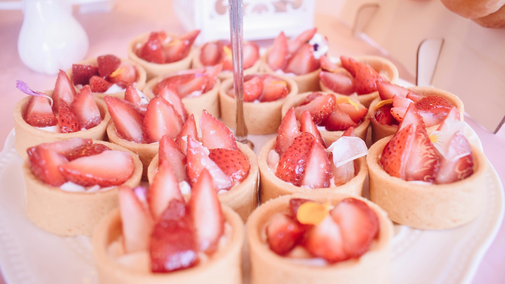 16. Tartelettes à la confiture de fraise