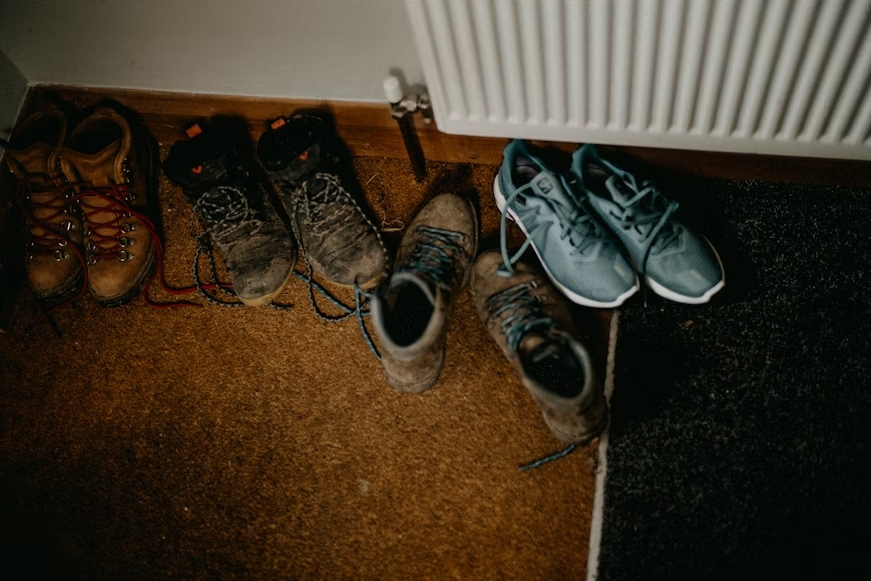 1. Lack of storage furniture