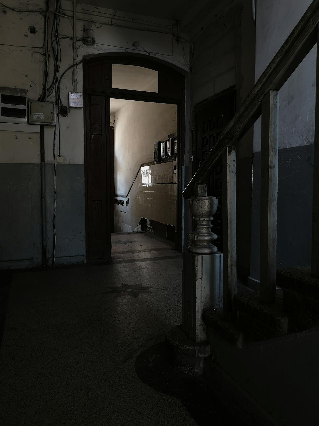 4. Cold lighting