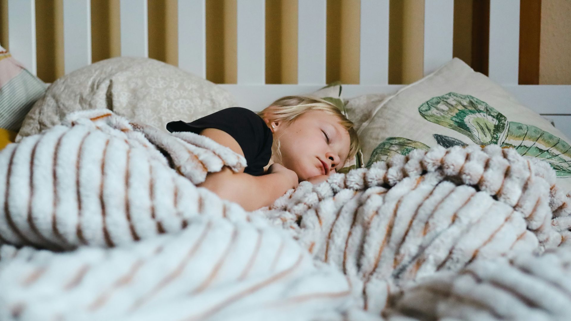 2. Le sommeil que les adultes protègent comme une ressource