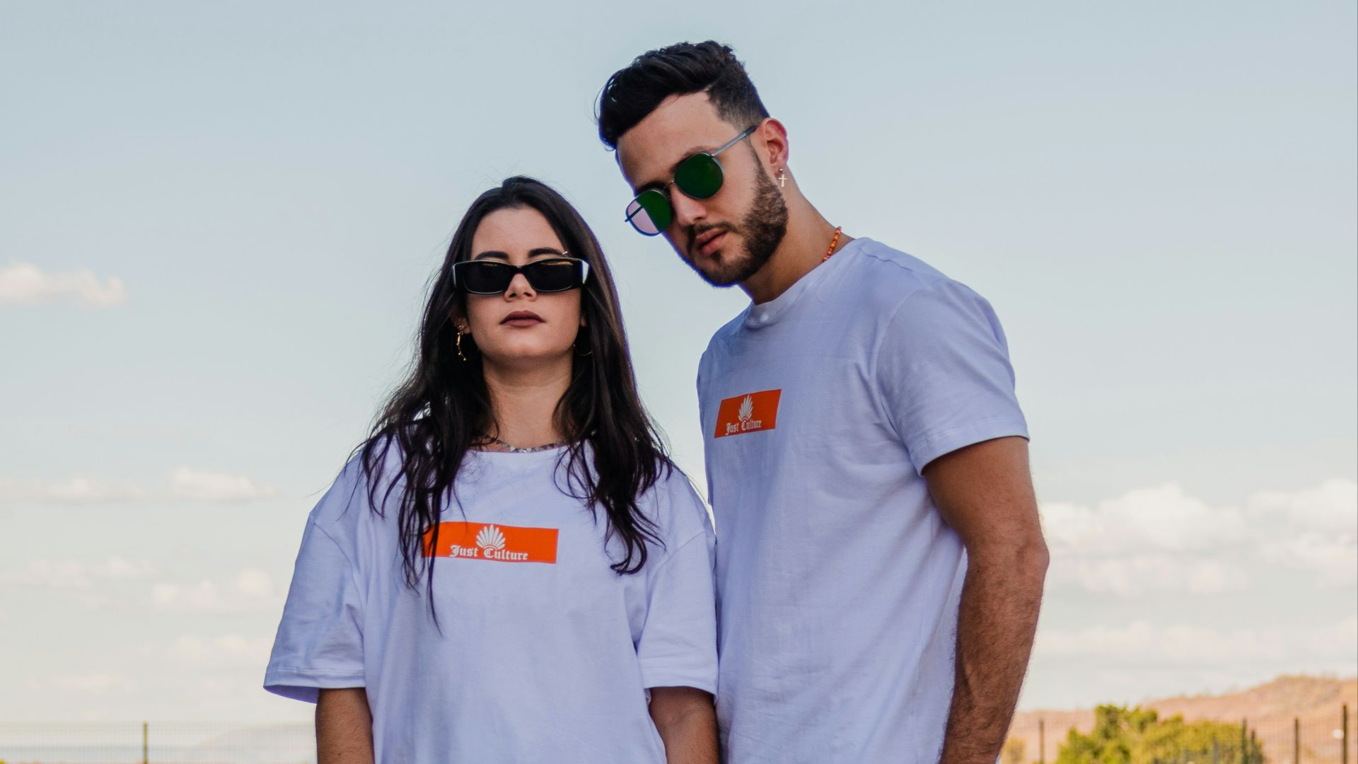 6. T-shirts assortis pour couples