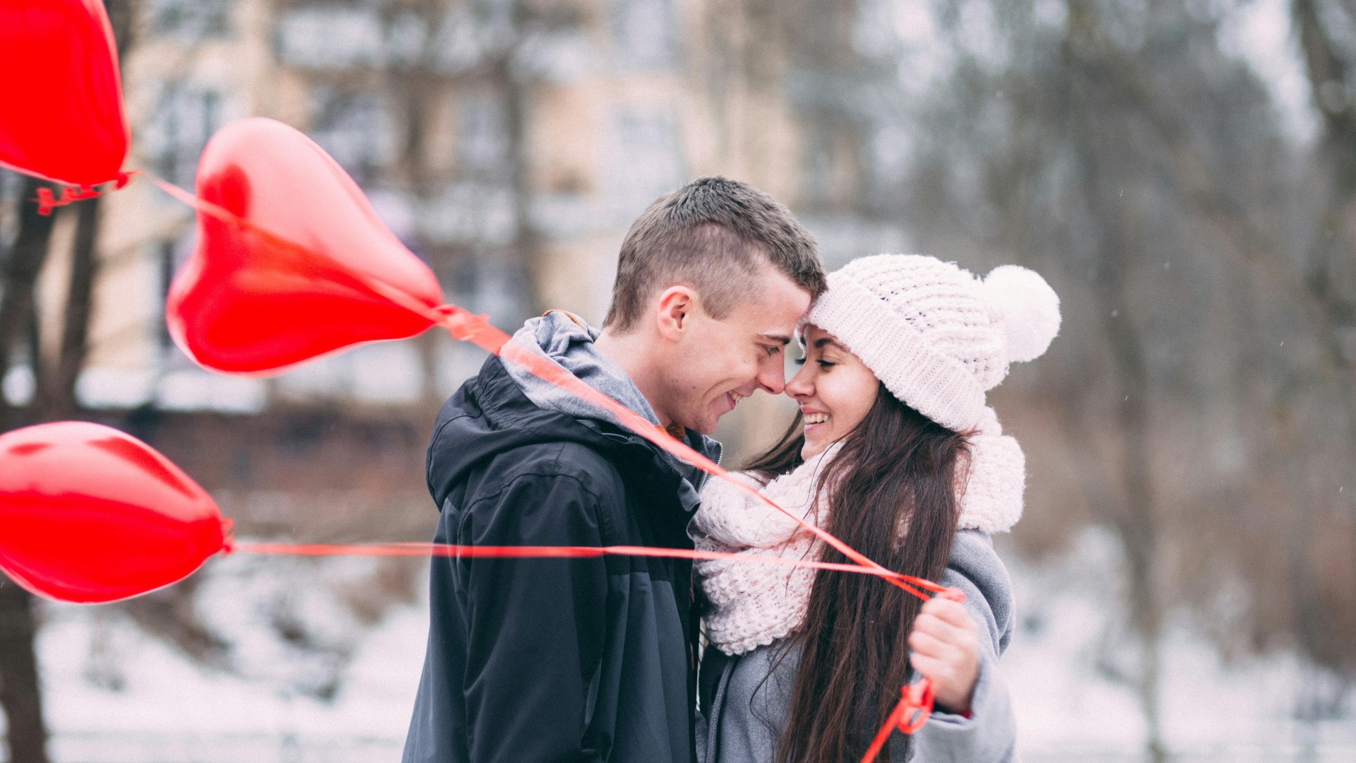 20 façons romantiques de célébrer votre première Saint-Valentin en tant que couple