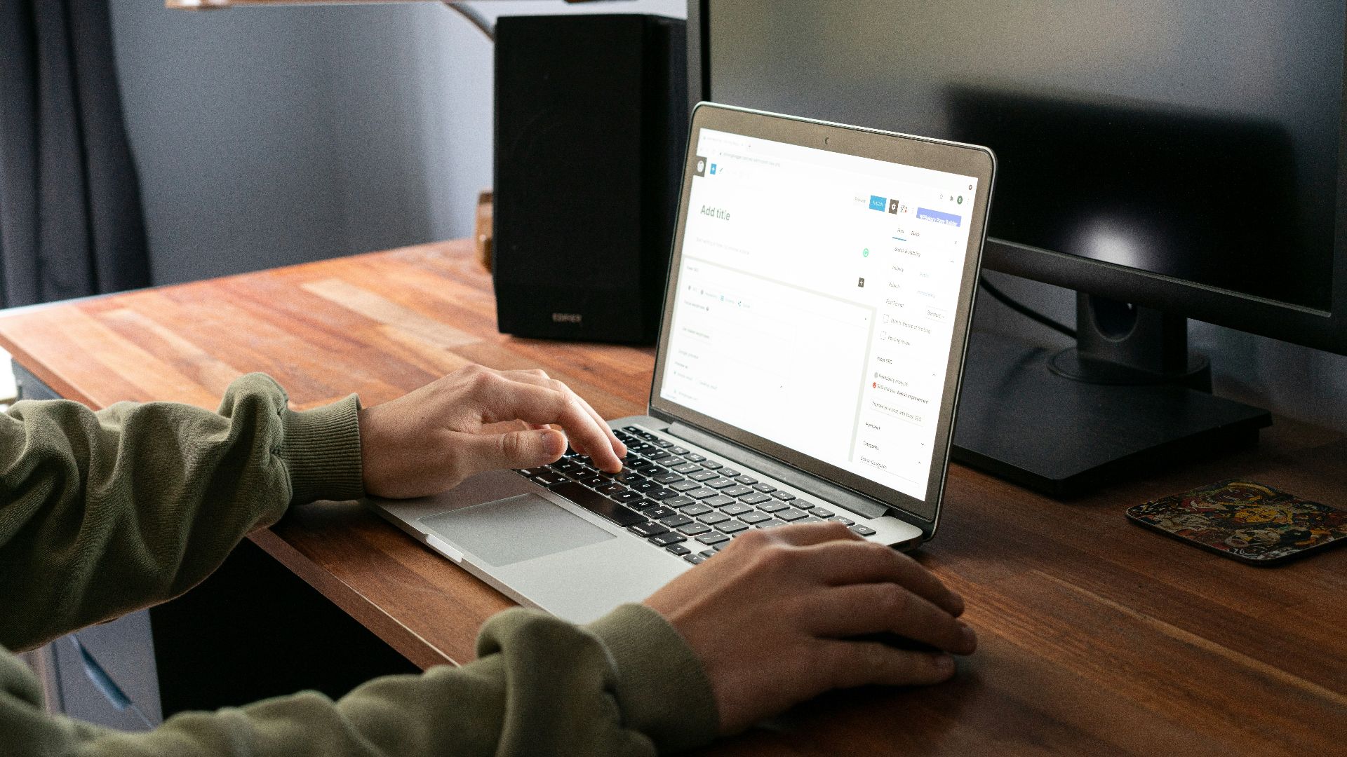 7. Dégagez le bord du bureau et rapprochez vos outils