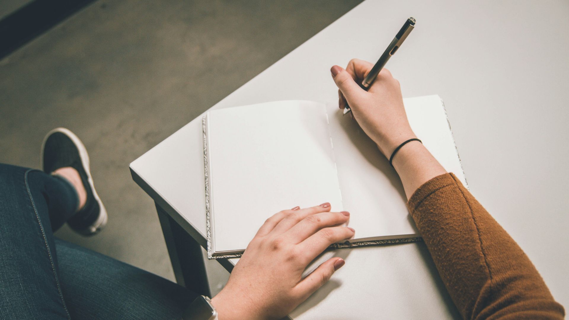 5. Écrire une lettre qui semble humaine