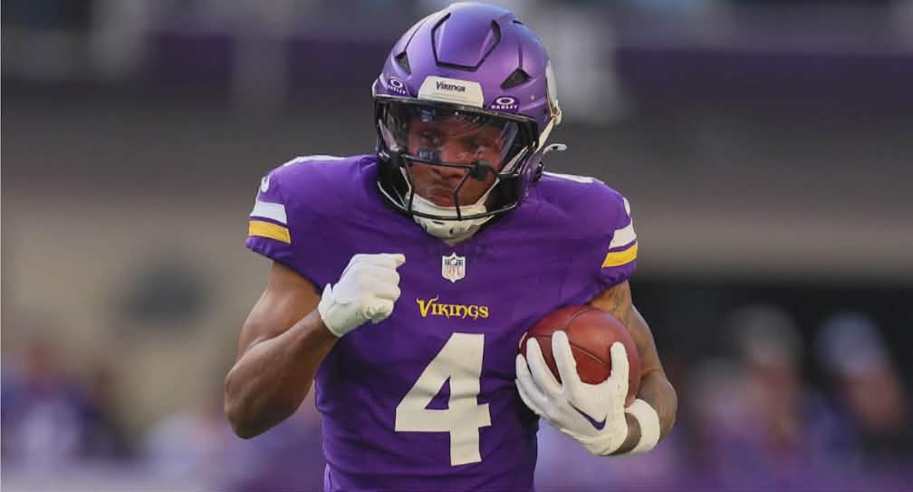 NFL community reacts to death of 25-year-old wide receiver