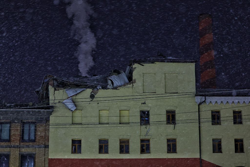 Russia struck Ukraine hundreds of time in one night