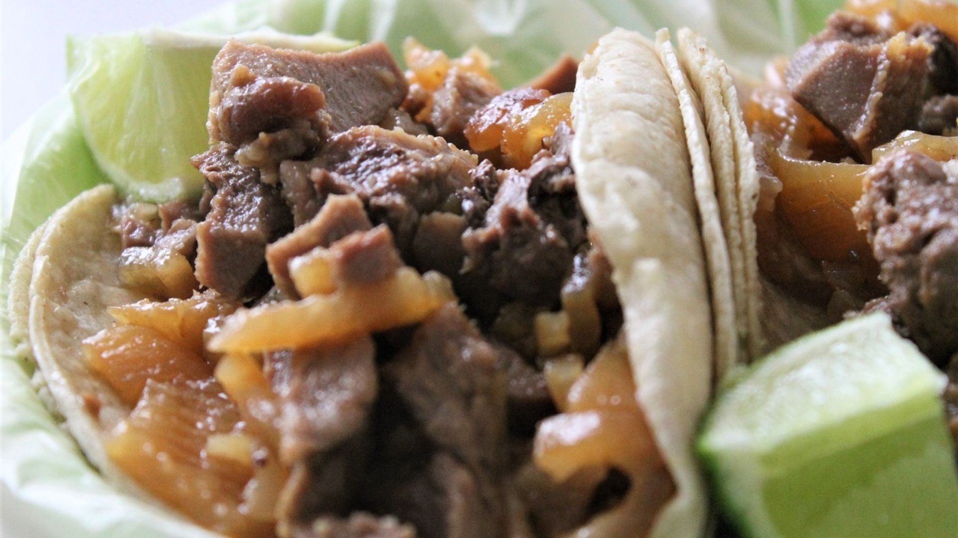 3. Bol de tacos aux haricots noirs