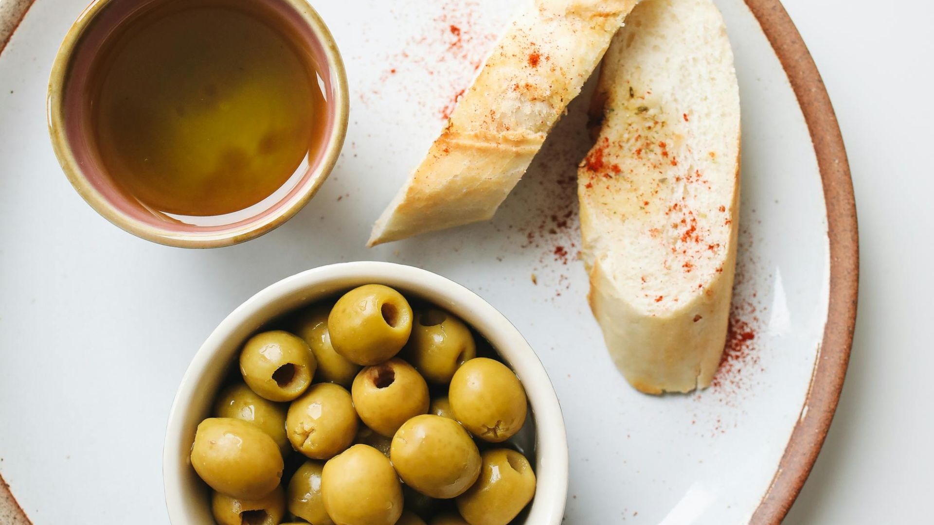 8. Vous ne mangez pas suffisamment pendant les repas