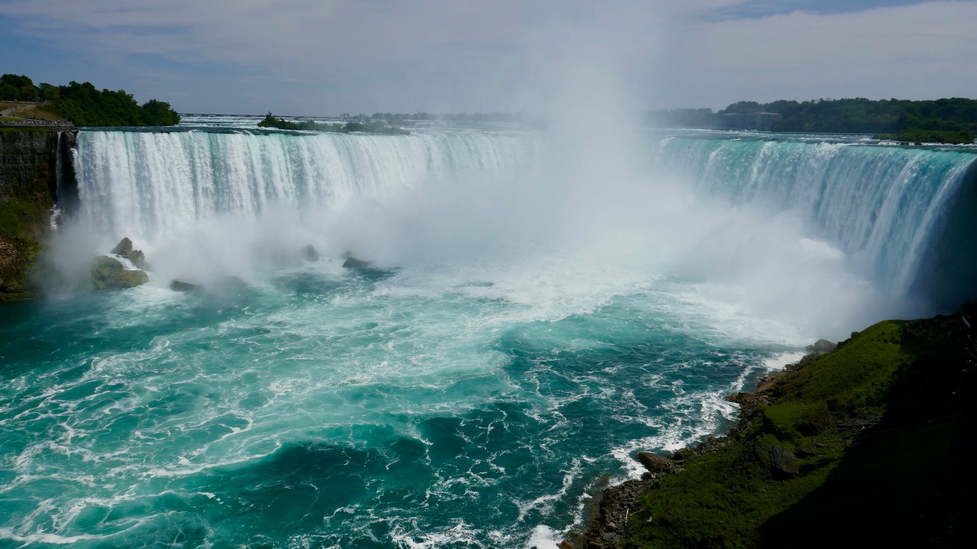 9. Les chutes du Niagara depuis Toronto