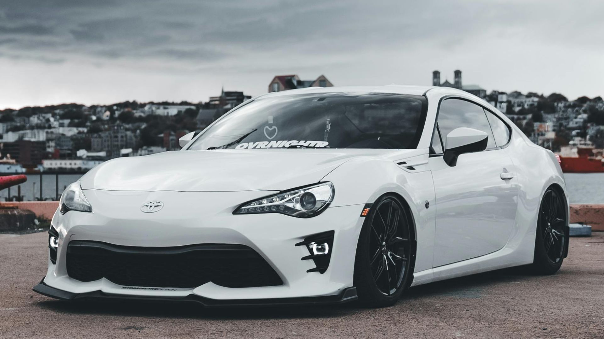 1. Nissan GT-R (R35)