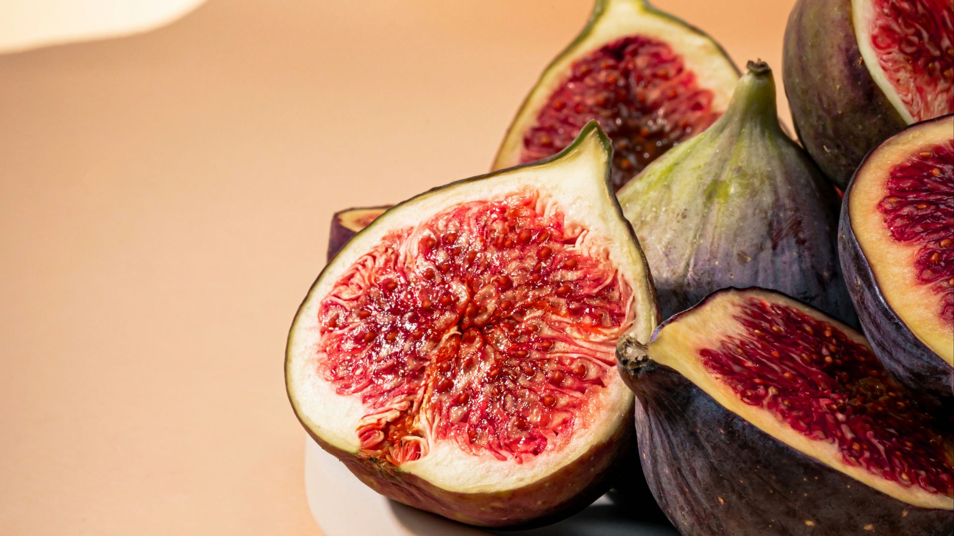 7. Figues