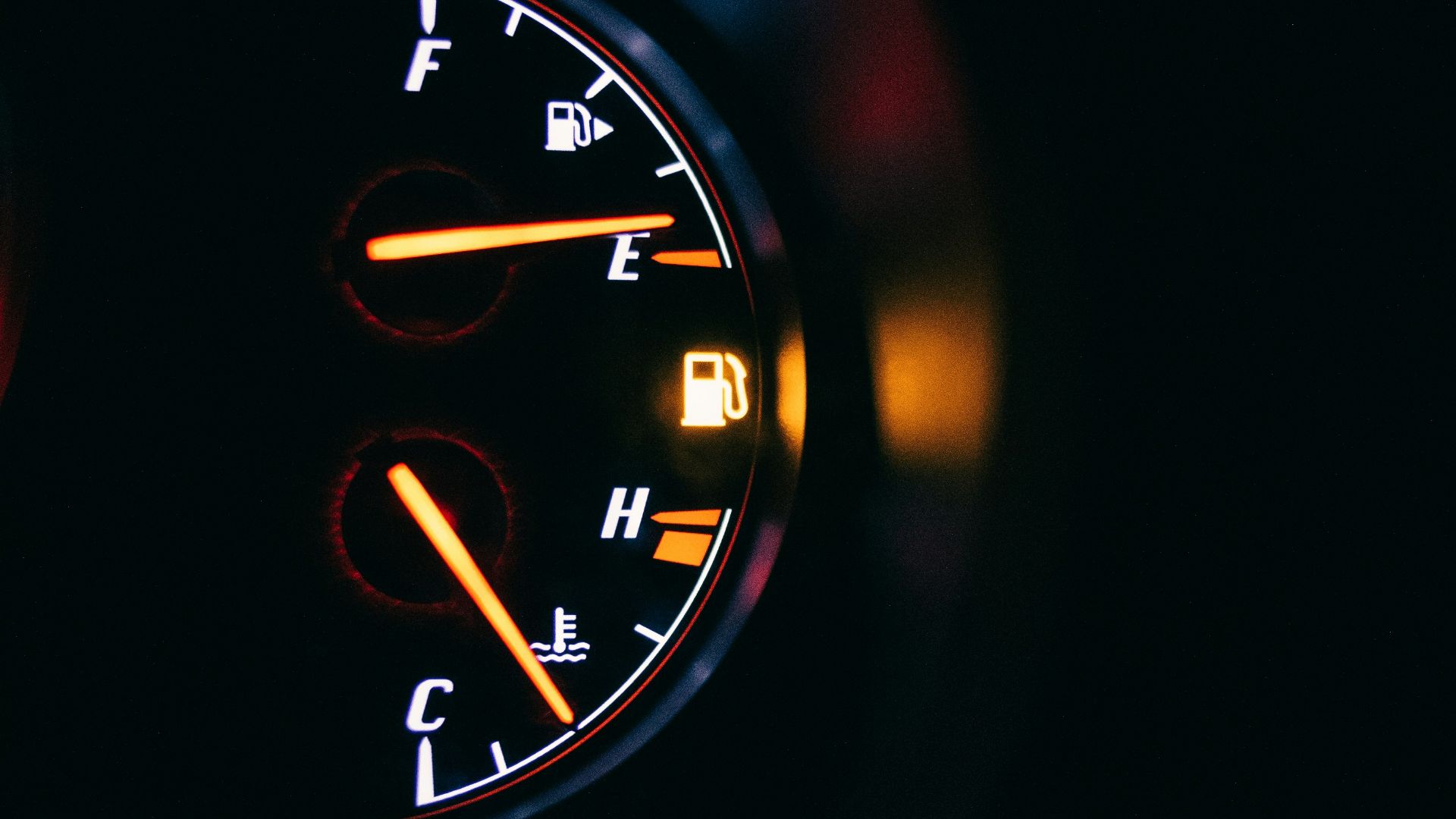 14. La roulette du voyant de carburant