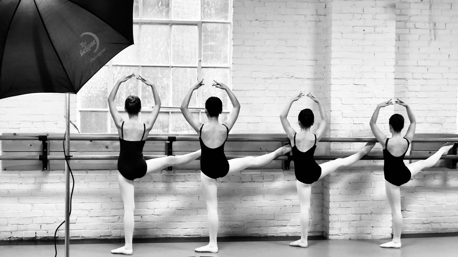 3. Balancements de jambes