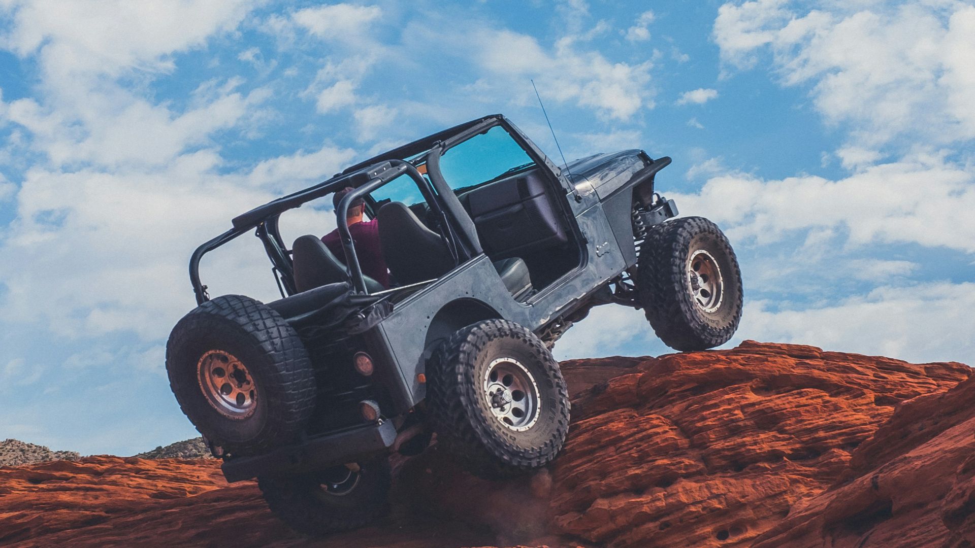 9. Jeep Gladiator Sport – Design simple, faible coût