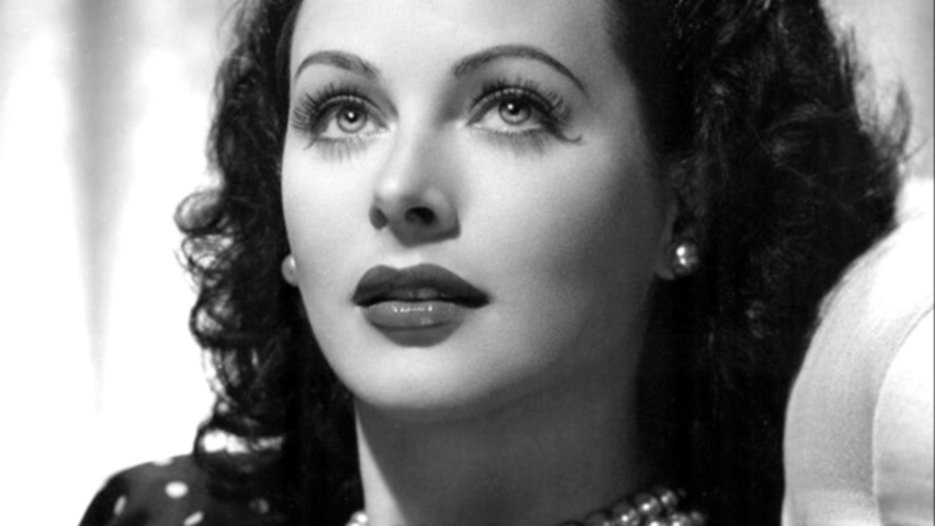 6. Hedy Lamarr – Inventrice et actrice
