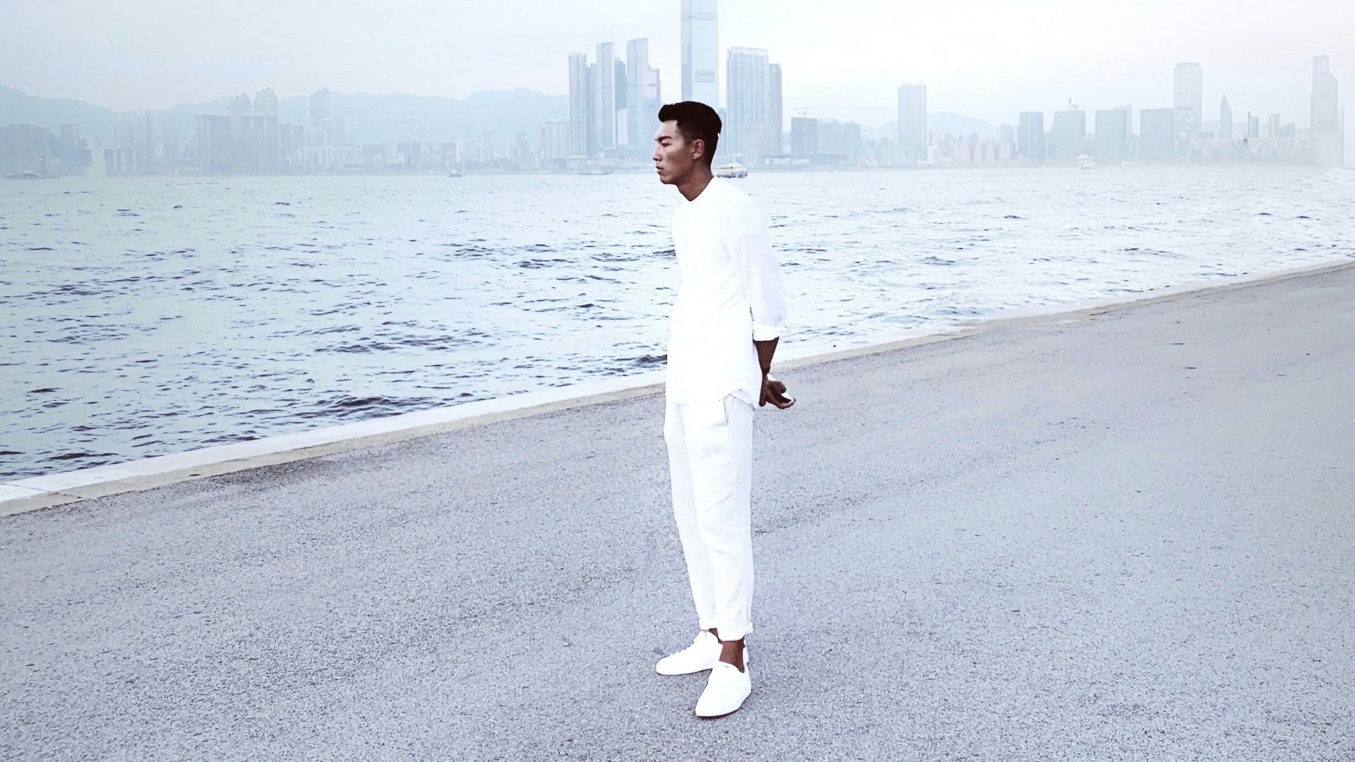 1. Pas de blanc après la fête du Travail