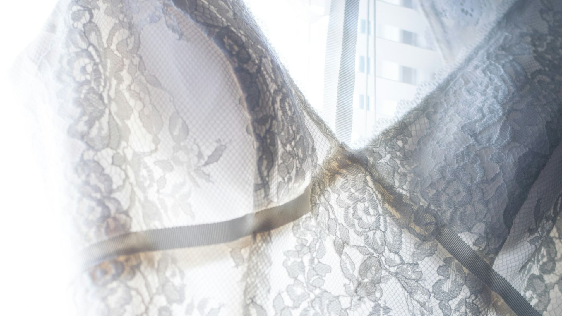 5. Couverture intégrale en dentelle