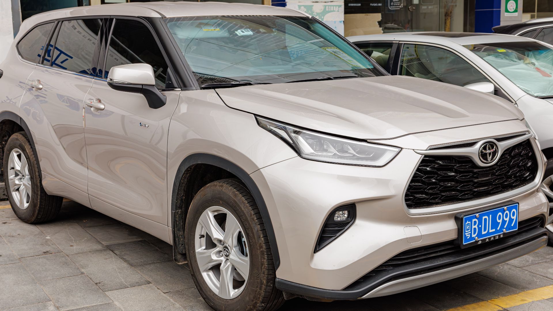 3. Toyota Highlander hybride