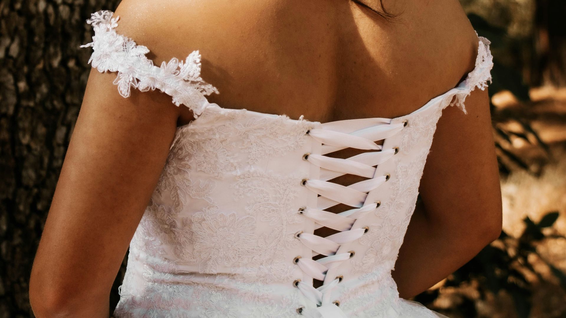 20 détails de robes de mariée que les futures mariées choisissent actuellement