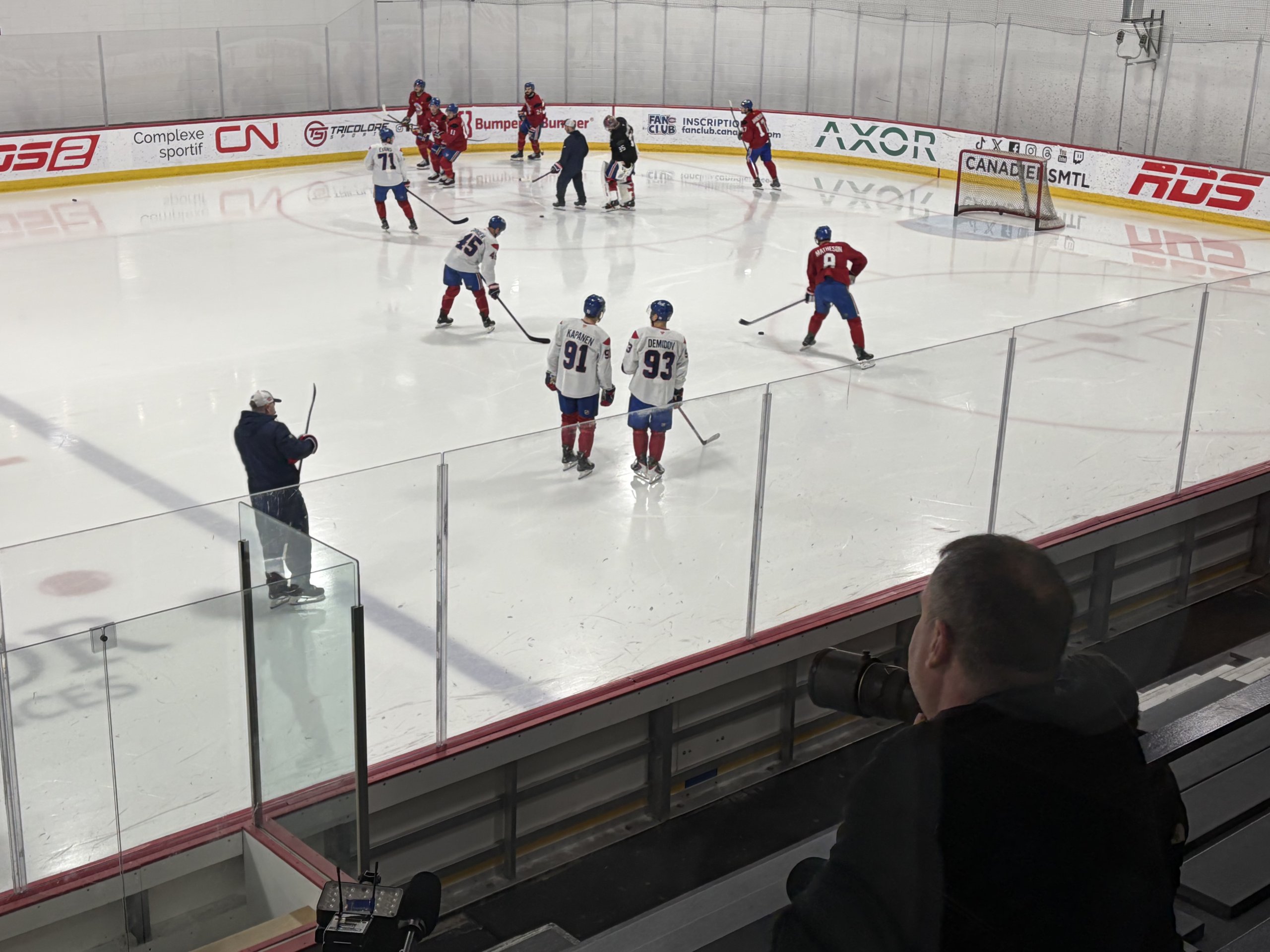Practice: Nick Suzuki and Juraj Slafkovsky absent, but Oliver Kapanen present