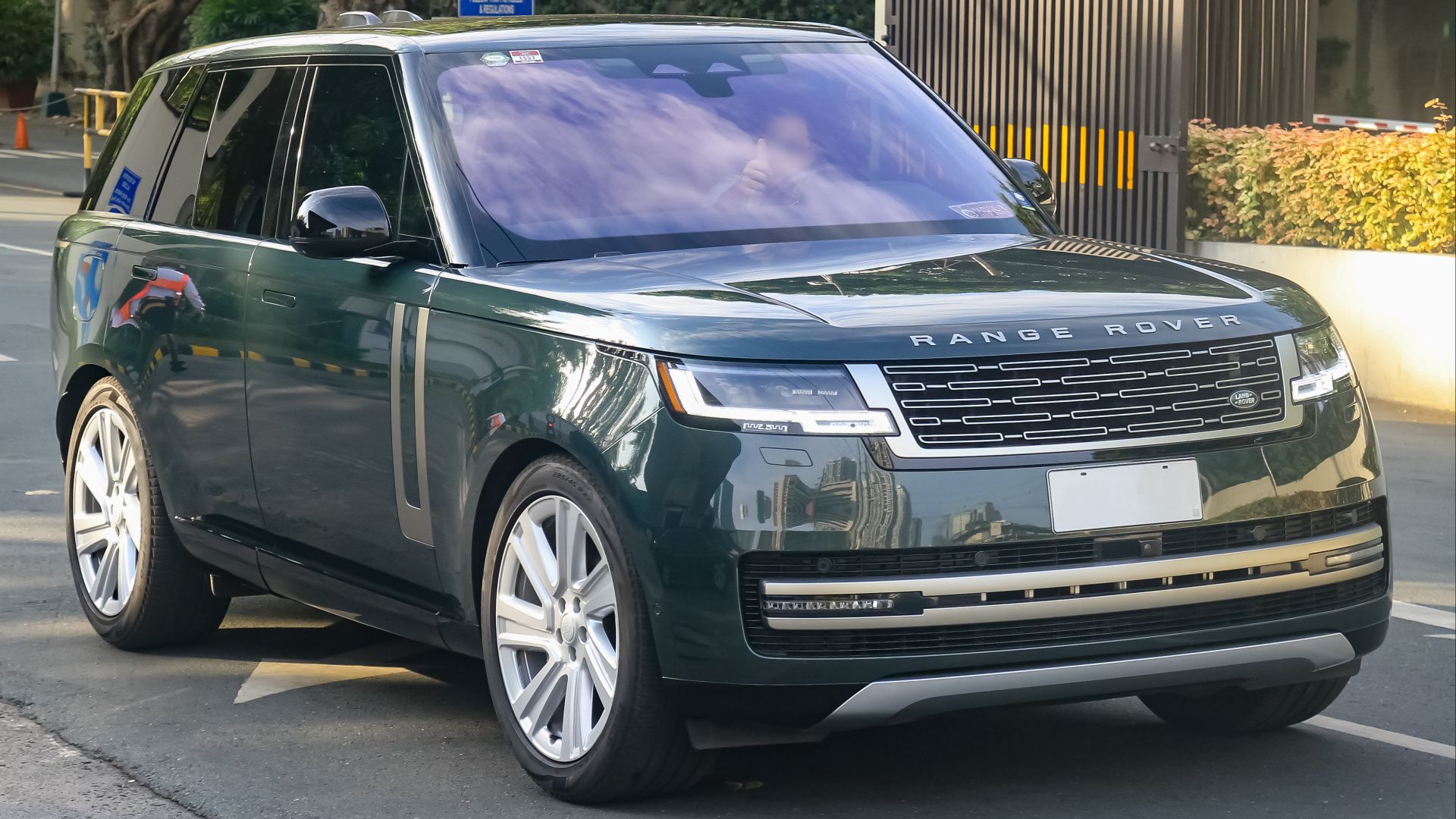 12. Range Rover