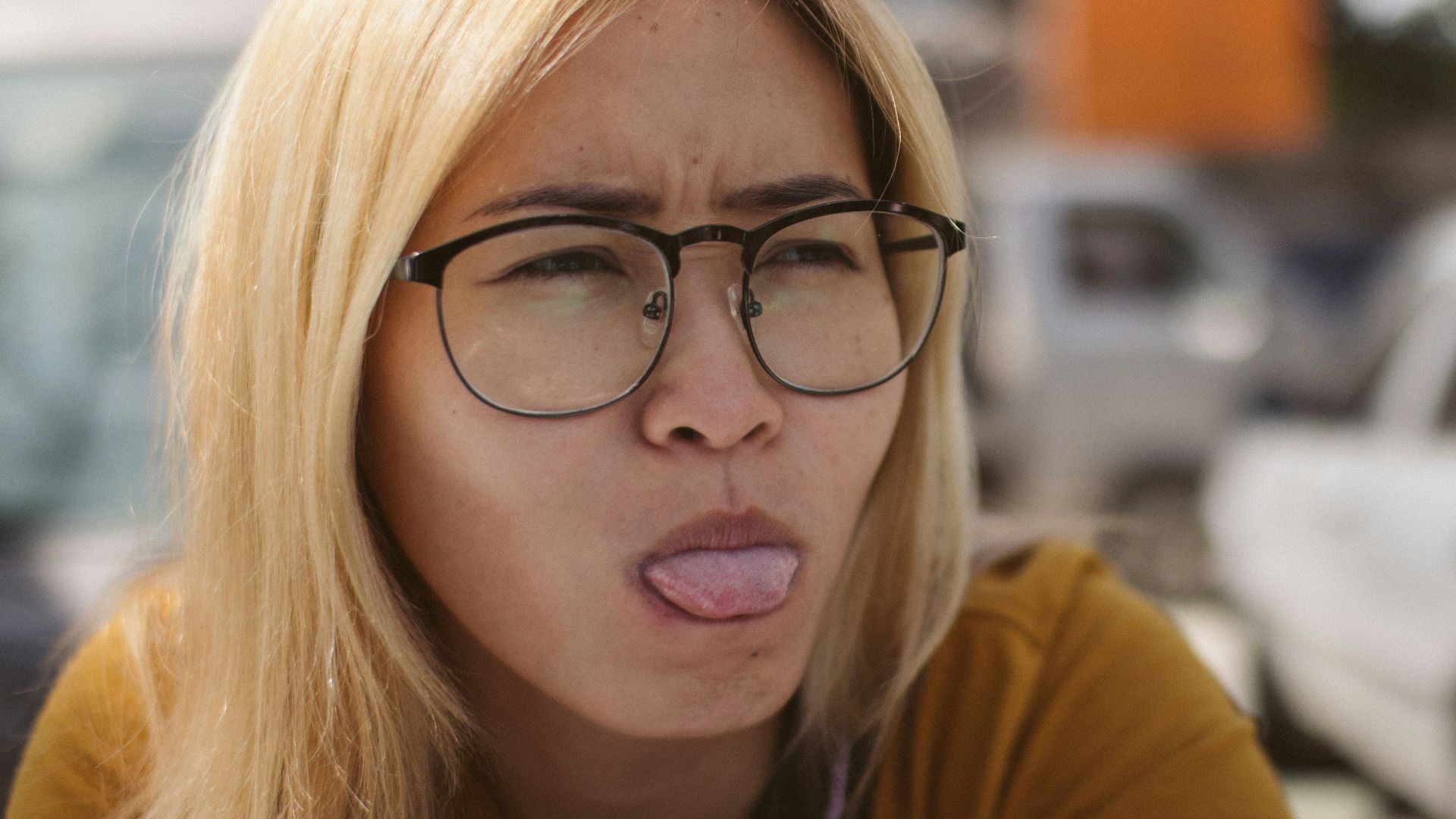 7. Ton humour ne fait pas vraiment mouche auprès d'elle.