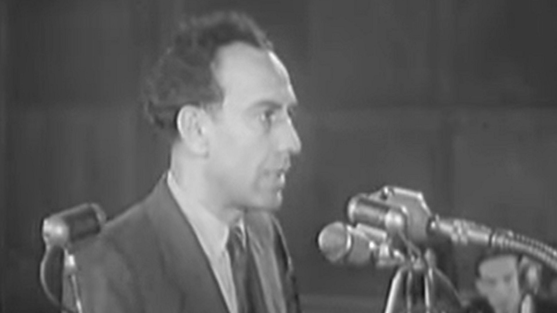 17. Le procès Slánský en Tchécoslovaquie