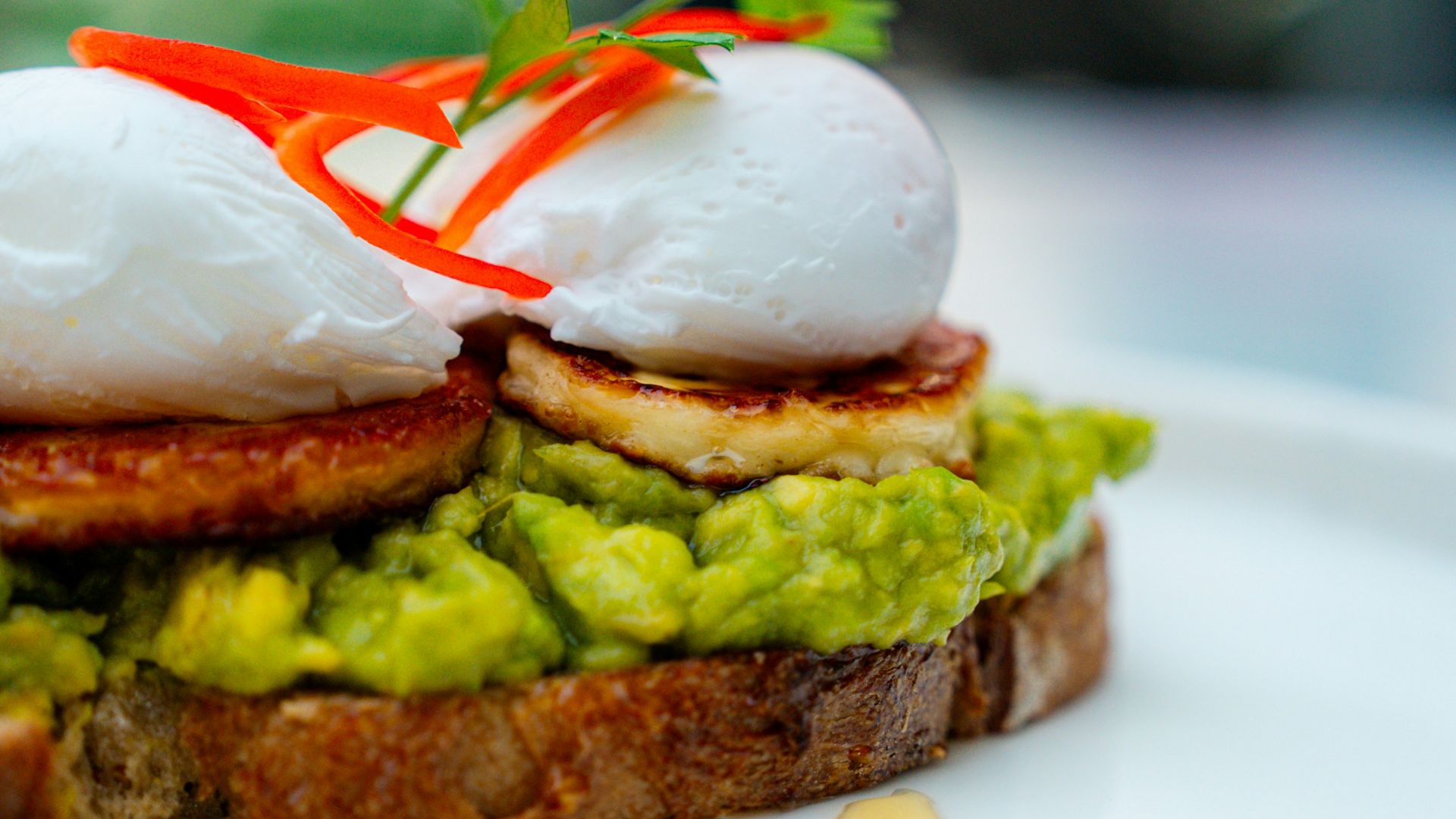 8. Remplacez la crème fraîche par de la purée d'avocat