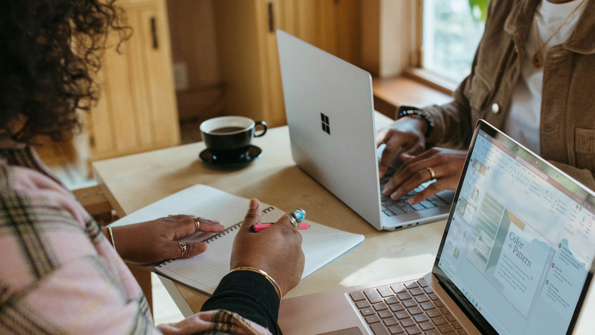 9. Les règles sur le lieu de travail ne sont pas cohérentes