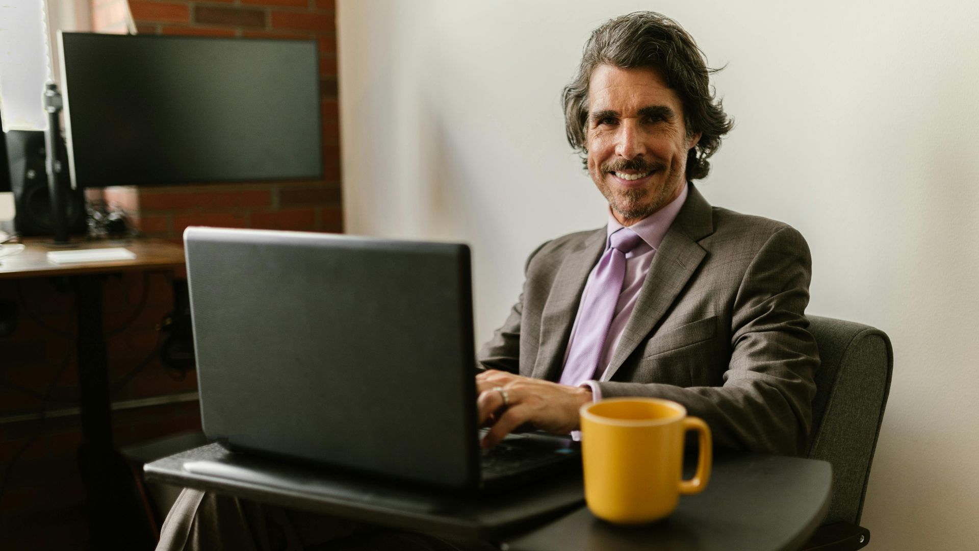 20 compliments au travail qui sont en réalité des avertissements