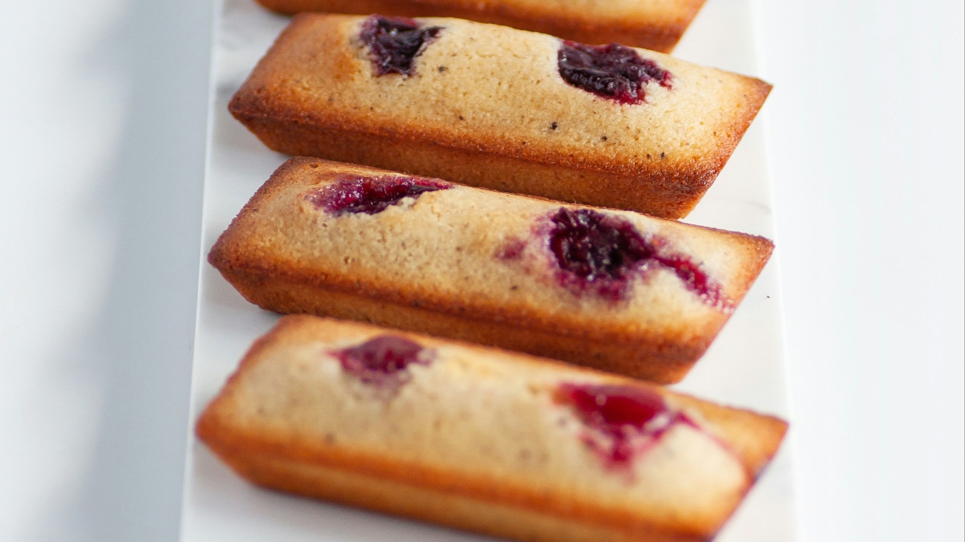 19. Financiers au beurre noisette