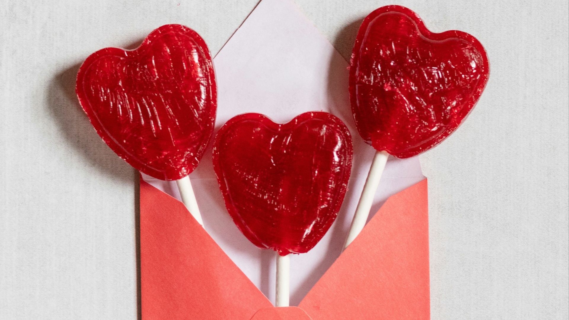 4. Fabriquer des cartes pour la Saint-Valentin