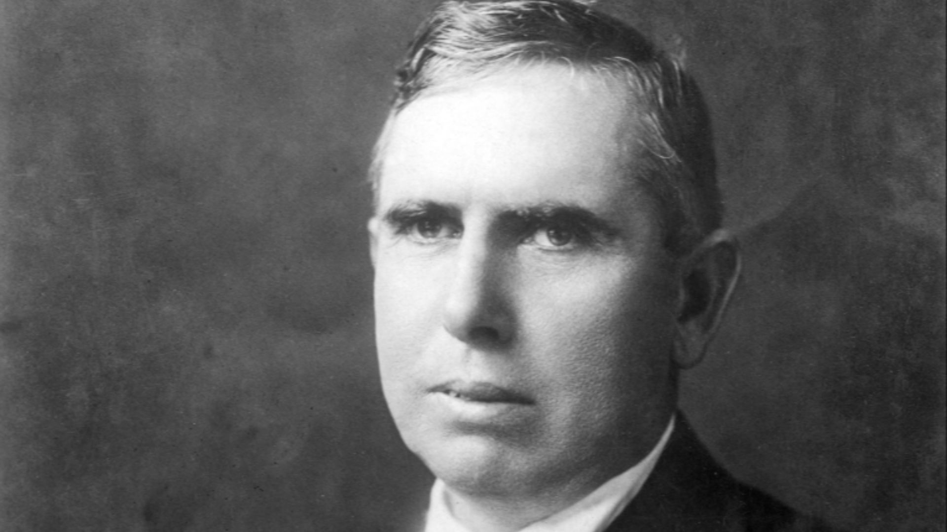 6. Théodore Dreiser