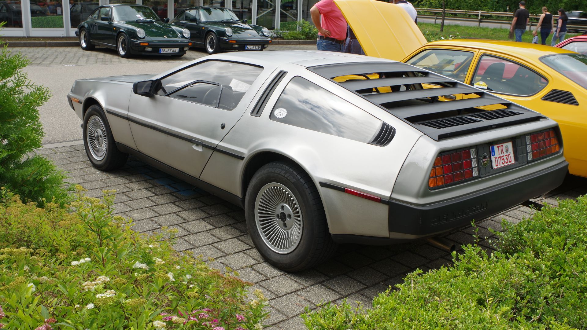 1. DeLorean DMC-12