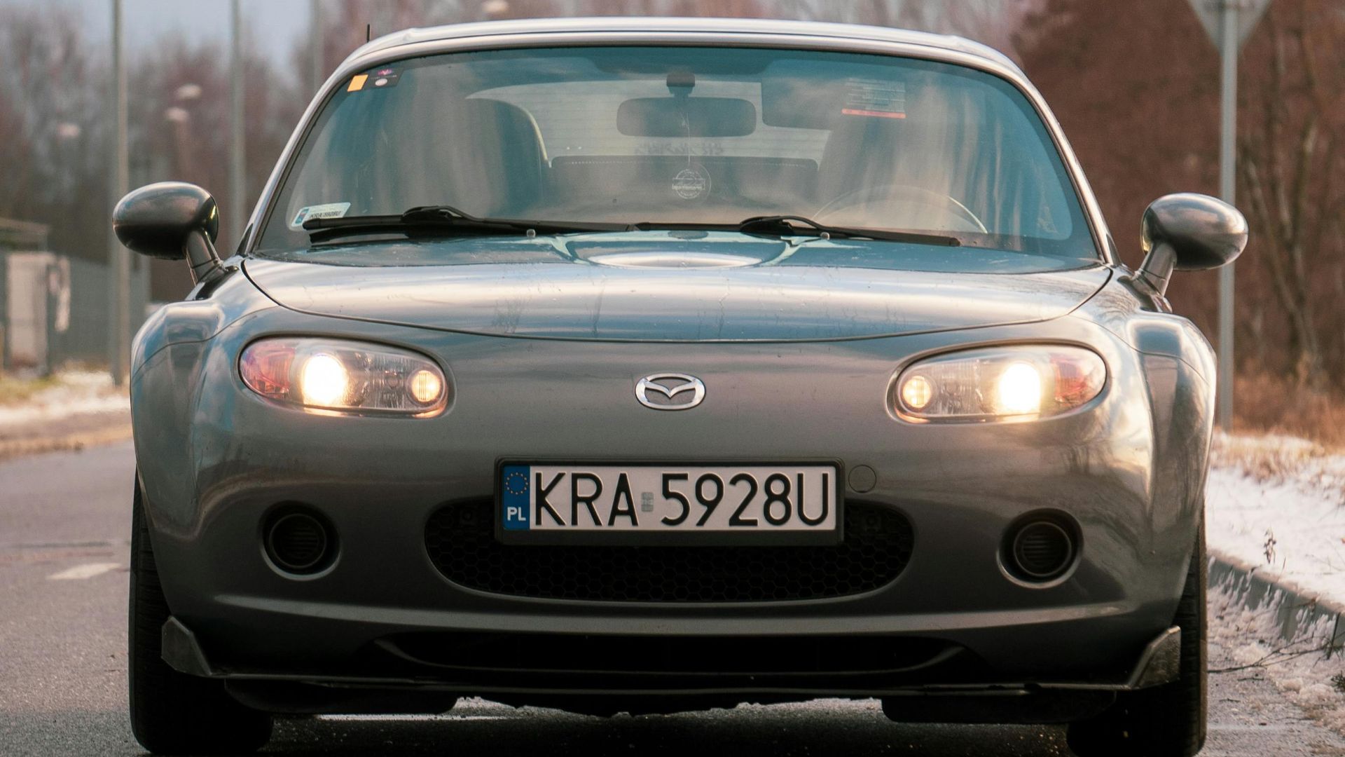 1. La voiture « Momentum » (Mazda MX-5 Miata)