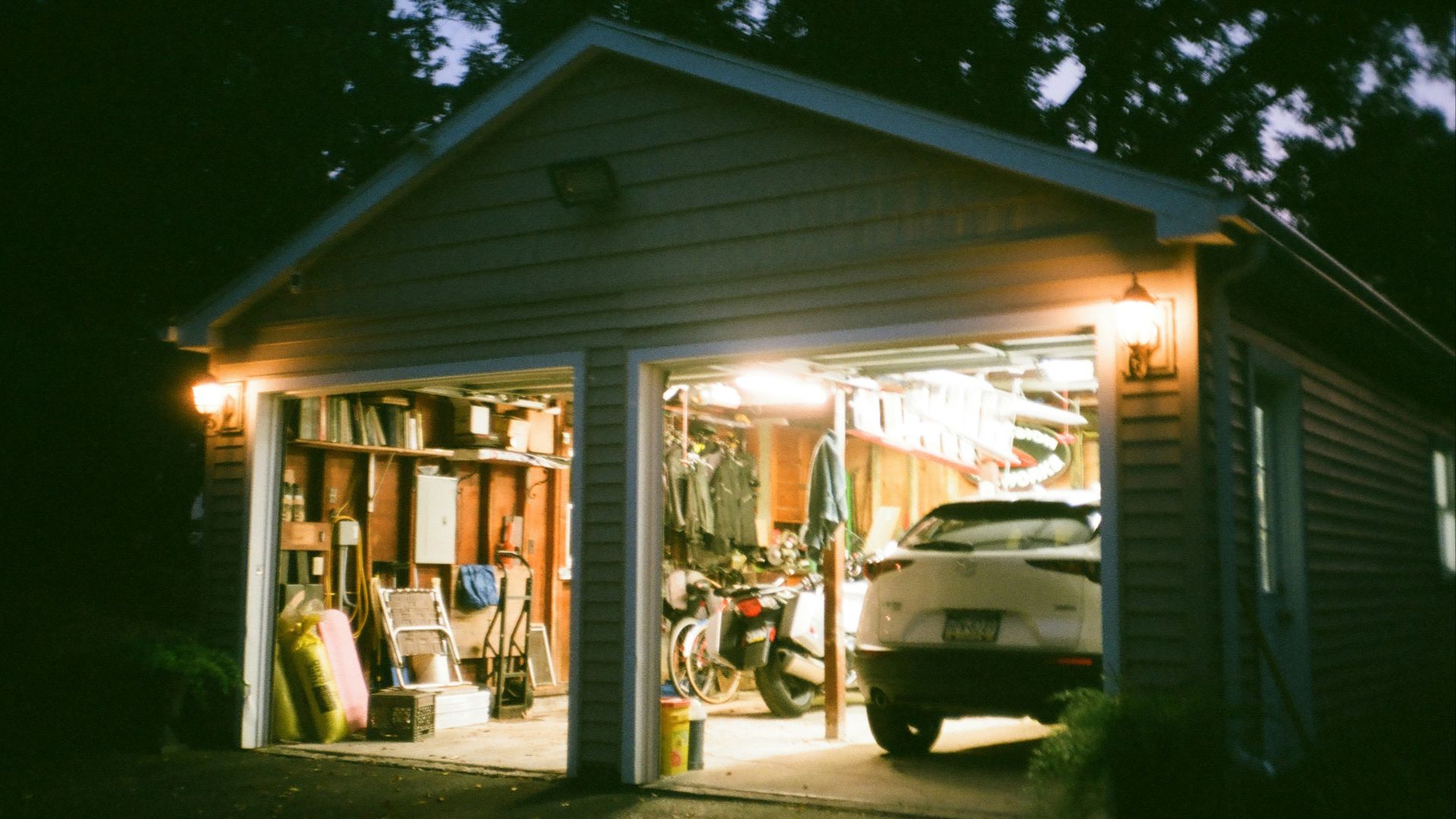 20 idées d’organisation de garage pour les passionnés d’automobile de type A