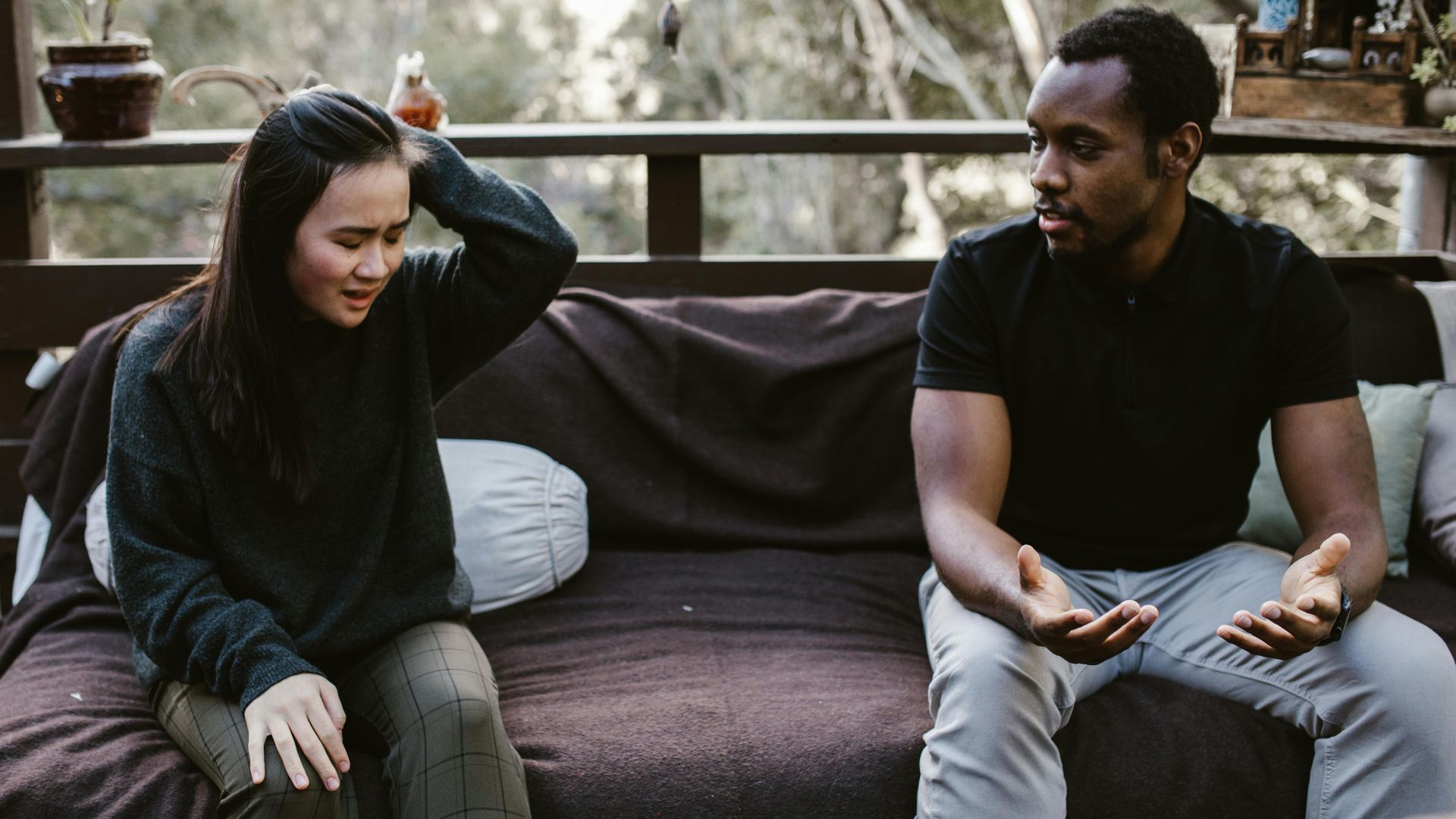 2. Transformer chaque conversation en test