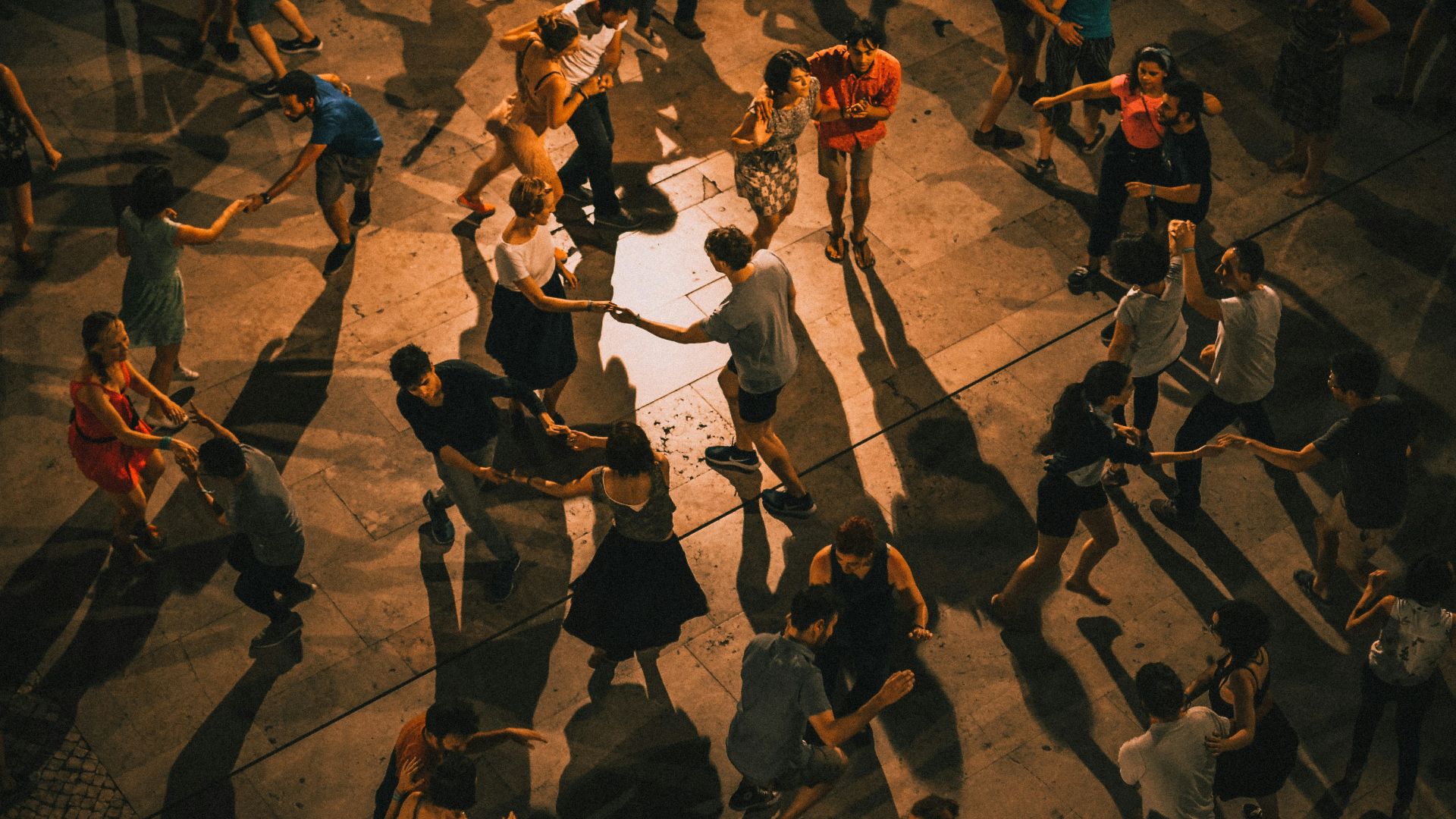 1. L'art de la danse carrée