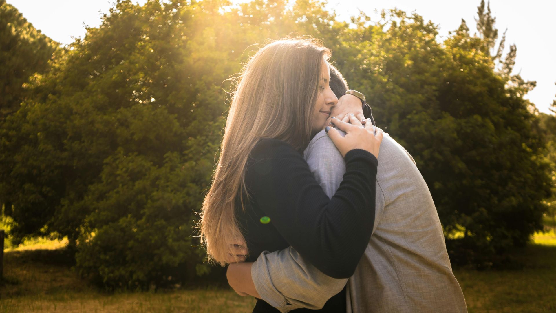 10. Les épreuves traversées ensemble peuvent renforcer un mariage