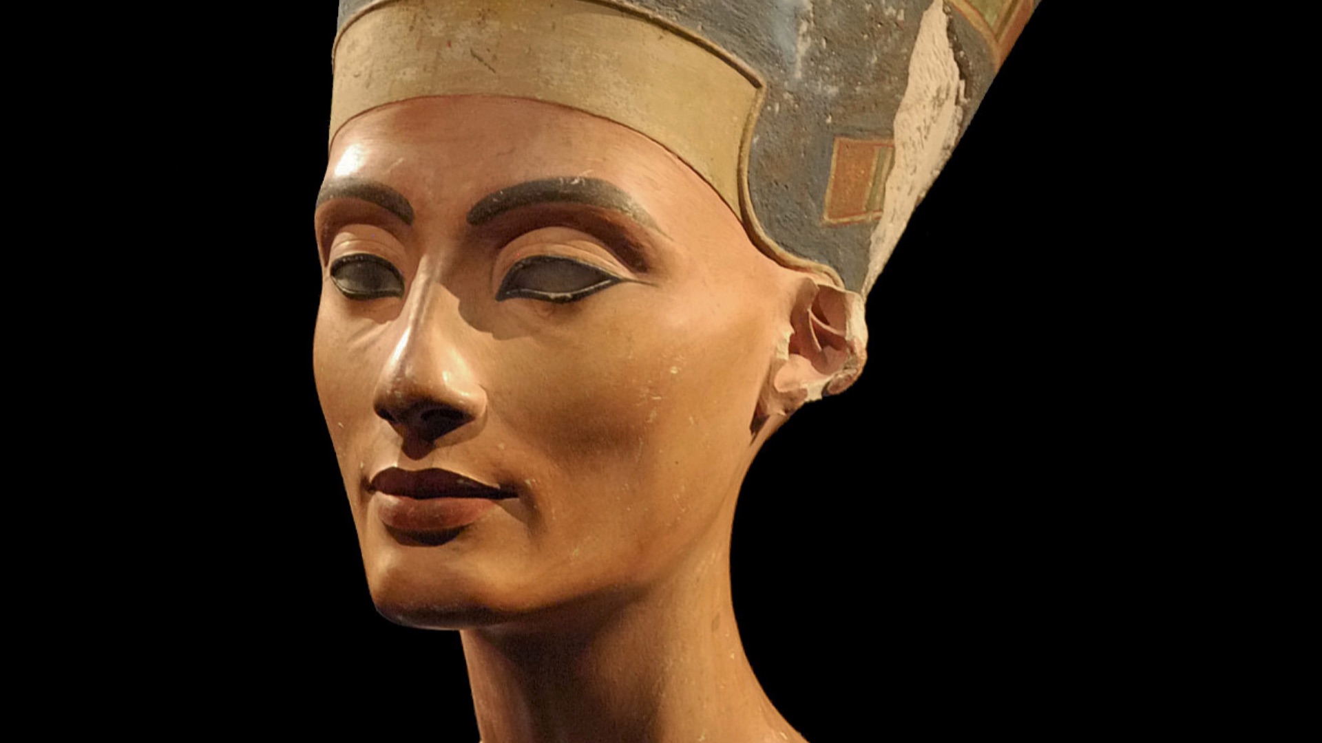 7. Néfertiti (vers 1370-1330 av. J.-C.)