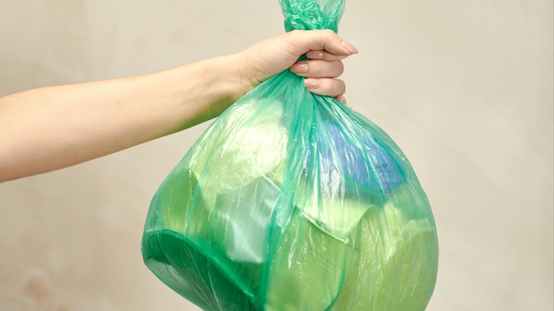 17. Un rangement pour les déchets dans la voiture