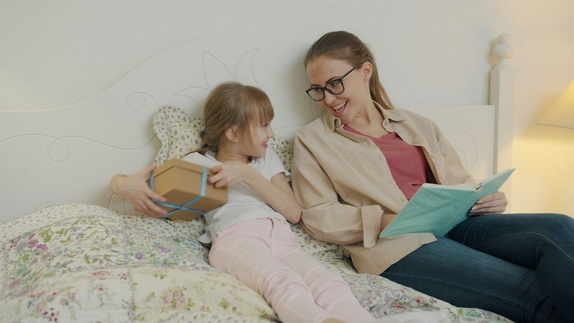 12. Établissez une routine de lecture avant le coucher