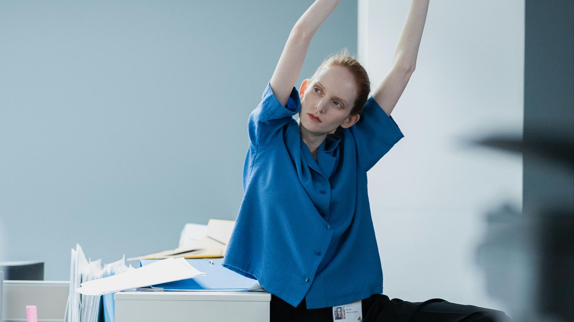 3. La pause « Stand Up & Reach » (se lever et s'étirer)