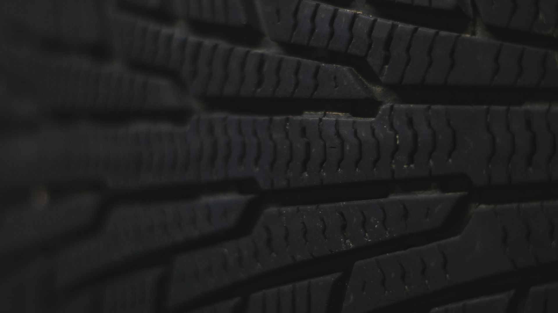 10. Goodyear Eagle F1 Supercar 3
