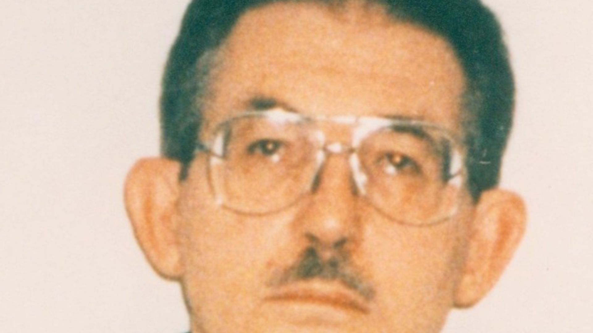 20. Aldrich Ames a compromis de nombreuses opérations de la CIA